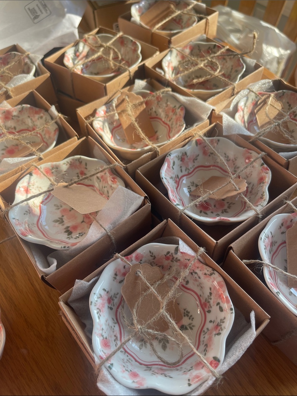 Floral Scalloped Ceramic Bowls in Pink Set of 24
